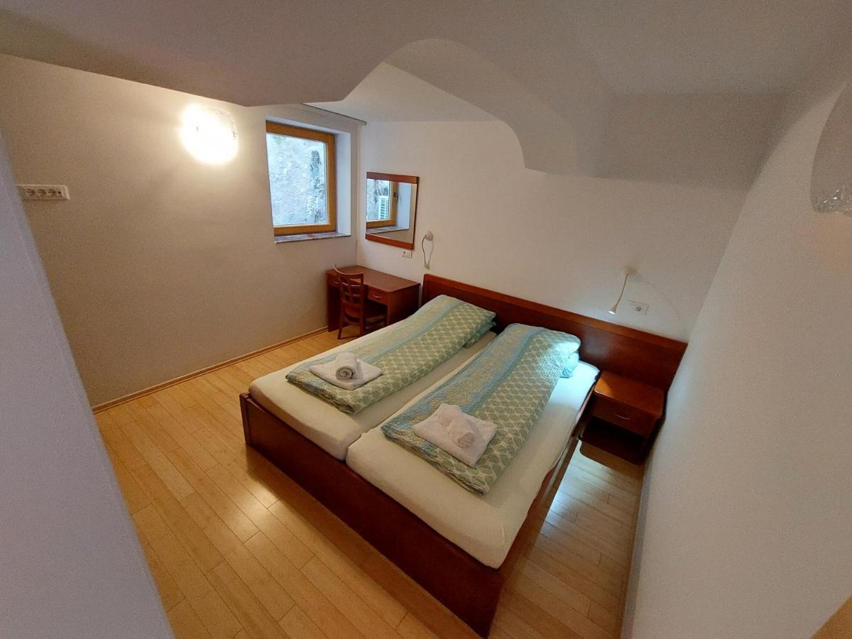 Apartmaji Fizine Portorož Buitenkant foto